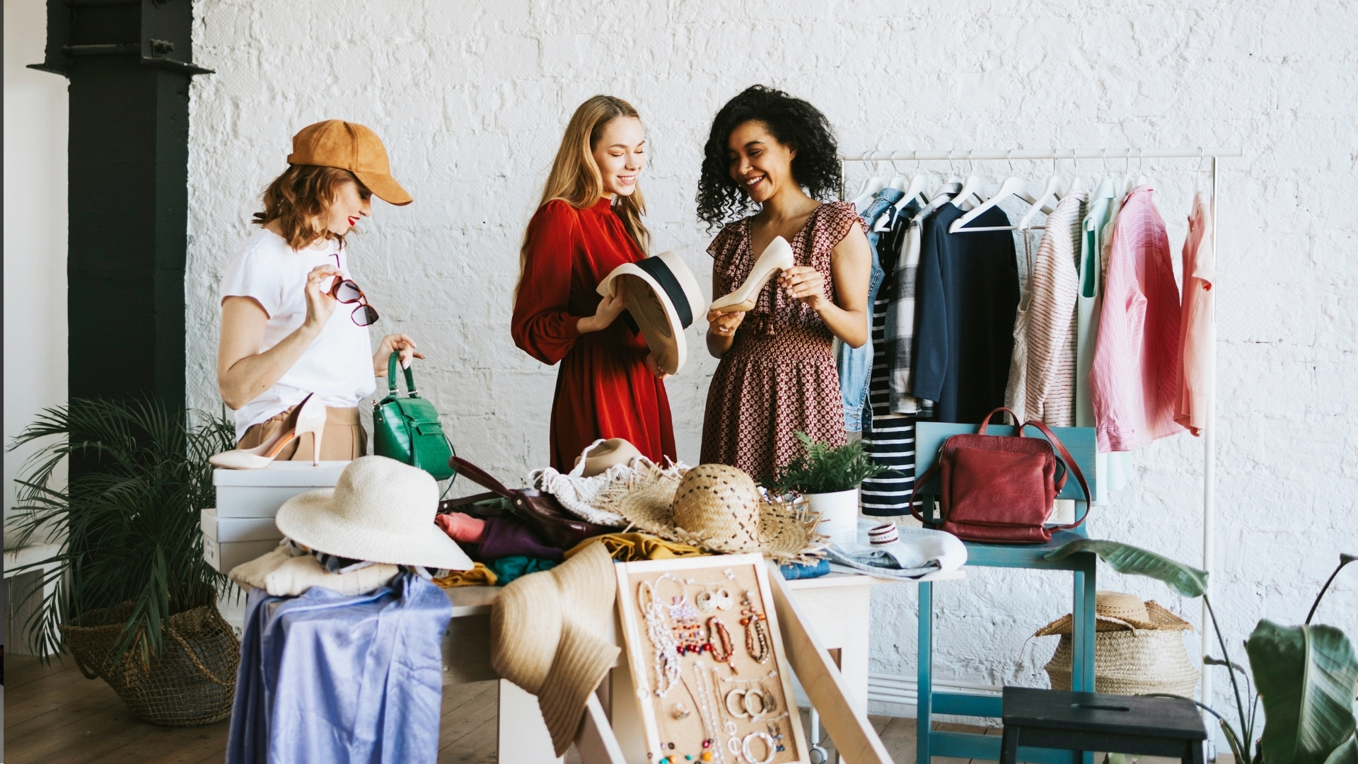 Women shopping for vintage fashion