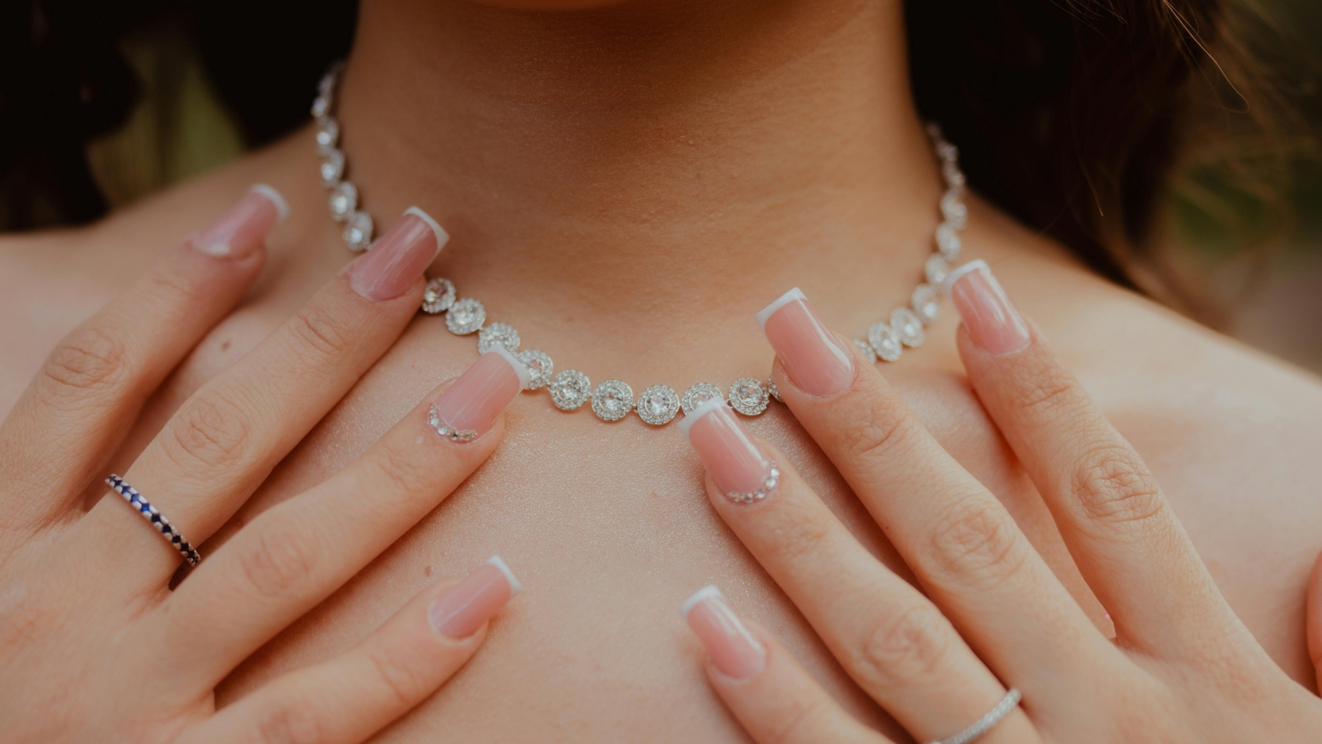 How to Choose the Right Jewelry for Every Outfit: A Step-by-Step Guide